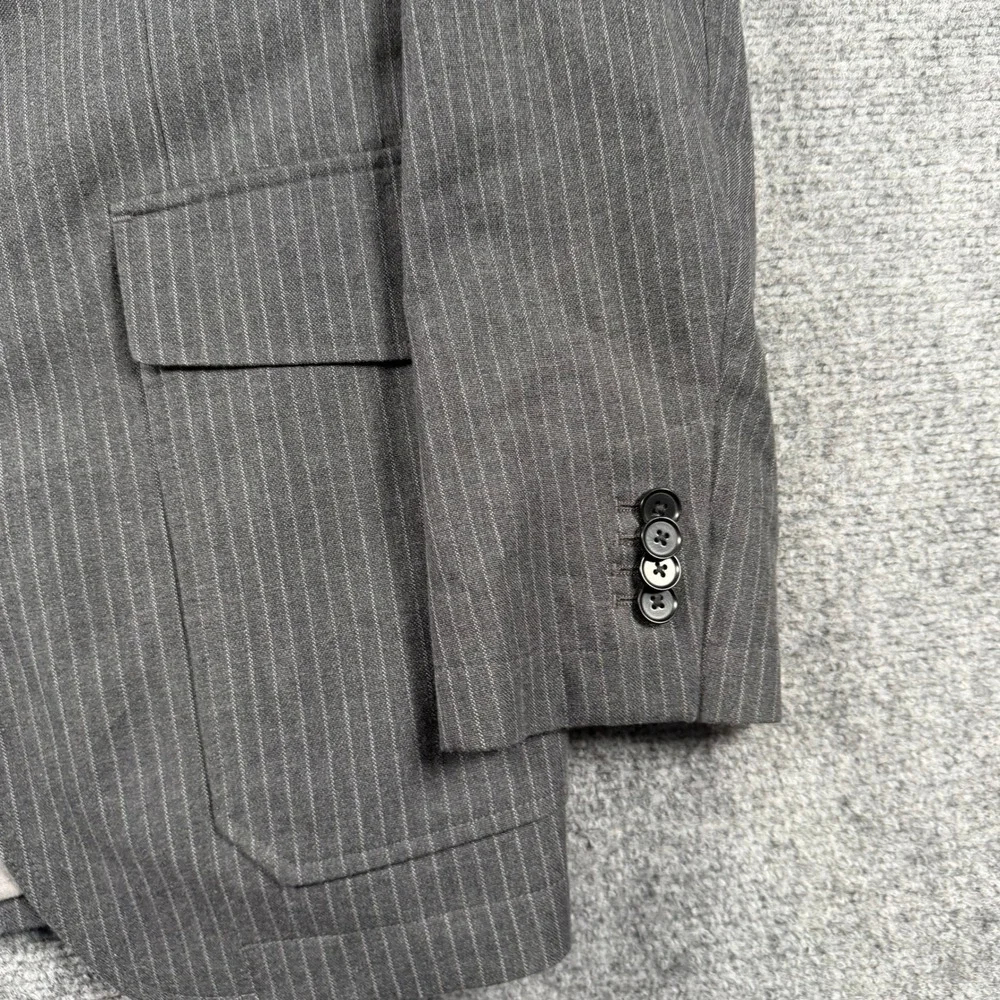 Banana Republic Blazer Mens 38R Grey Pinstripe Modern Fit Cotton 3 Button Jacket